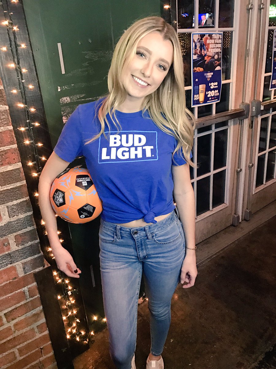 Bud Light Girls alcoholadvertising Alcoholaware