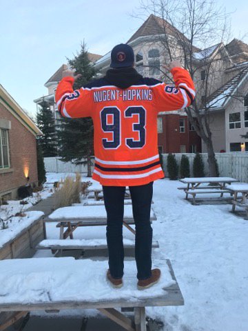 OilersNation's tweet photo. The folks over at ATB Financial have embraced the #ATBListens and heard yours/our love of the Nuge.

They have given use a Nuge jersey to giveaway.

All you have to do is follow @atbfinancial AND RT this post!

It's just that easy.

https://t.co/i2d3vpE6Wm https://t.co/7URjgM61Uf