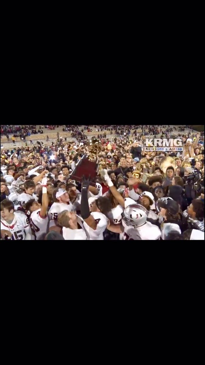 carthoop's tweet photo. Since tomorrow is state. @UnionFootball make them know where the gold ball belongs #IANBAH #KillOrBeKilled https://t.co/I6ESqYQhh2