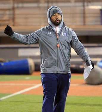 JBernsteinHS's tweet photo. Football: St. Peter's Prep @SPPFootball , Union City @UCFOOTBALLNJ get shots at revenge in respective finals on Friday night at MetLife Stadium https://t.co/GtupUSELxA #njfootball https://t.co/NWe1unJx3K