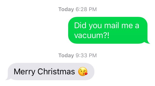 jrose412's tweet photo. Who could have sent me a mysterious package containing a handheld vacuum with no note or explanation of any kind?🕵🏻♀️
Mystery solved.
#TotalMomMove 😂 https://t.co/mGOaQYhgSW