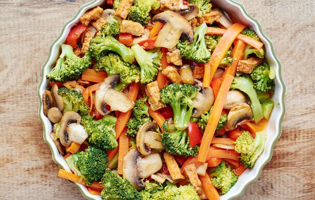 MensHealthMag's tweet photo. Mushrooms could help your body fight aging: https://t.co/oFftoDEaBL https://t.co/8XK3hZREir