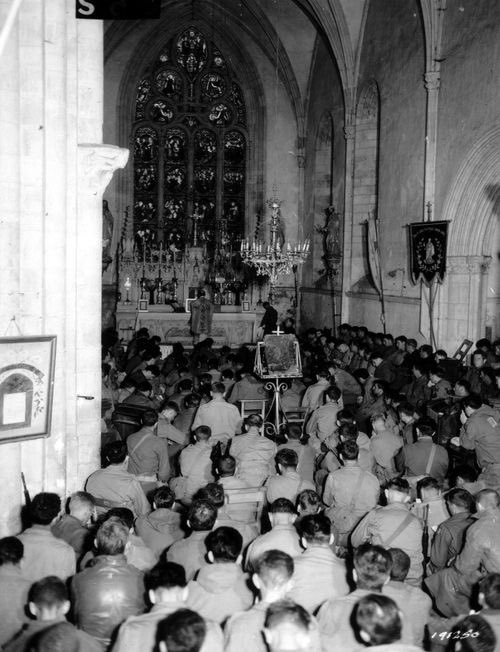 ConnectCatholic's tweet photo. "All the good works in the world are not equal to the Holy Sacrifice of the Mass because they are the works of men; but the Mass is the work of God. Martyrdom is nothing in comparison for it is but the sacrifice of man to God; but the Mass is the sacrifice of God for man." -St.JV https://t.co/2ora1yWHlp