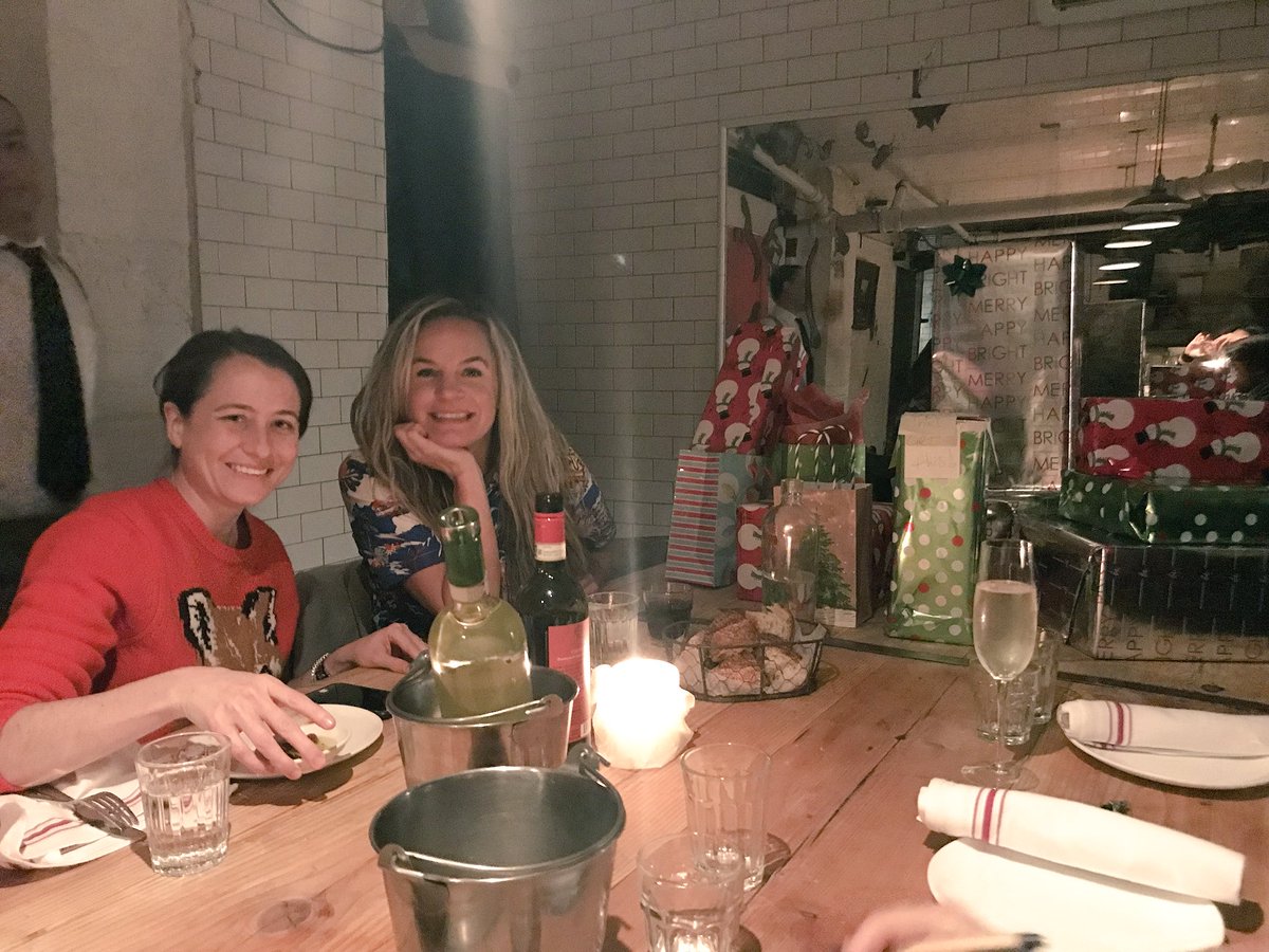 stephaniestran's tweet photo. .@mopub White Elephant & Holiday #MoSoCo dinner at @AriaWineBar! Complete with an appearance from an 🐘 and 🐢! https://t.co/QwzPl42rVi
