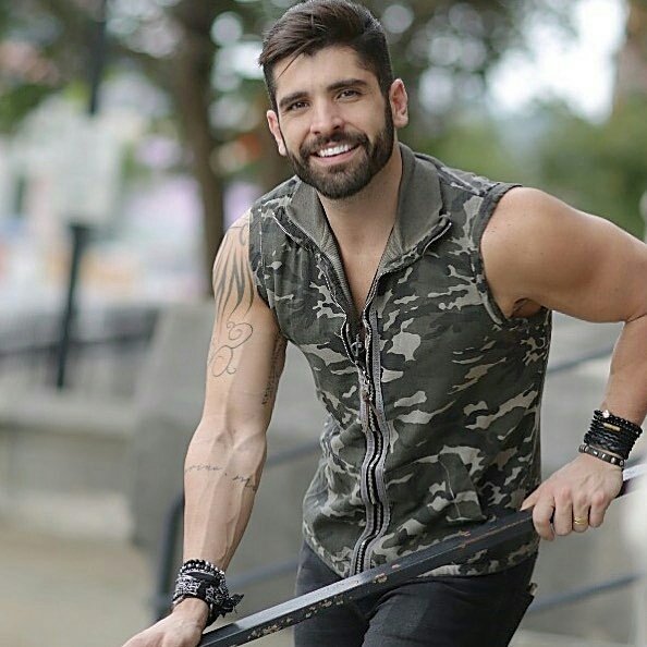 #QueronoTvz 
#JoaoGabrielnotvz 
Música 
EU QUERO SEMPRE MAIS 
<a href="/SigaJoaoGabriel/">João Gabriel</a> 
<a href="/tvzmultishow/">tvzmultishow</a> <a href="/DivulgaTVZ/">TVZ Multishow</a> 
#toptvz
#euquerosempremaisjg