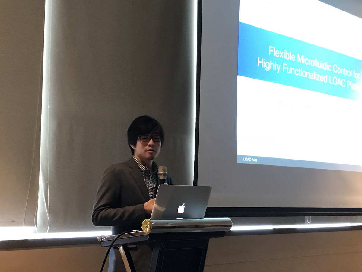 GeneOnlineNews's tweet photo. Prof Masahiro Motosuke from Tokyo University of Science presents a flexible microfluidic solution to #labonachip platform. @SelectBio @GeneOnlineNews #SelectBioAsia2017 #LabonaChipAsia2017 #Taipei #Taiwan https://t.co/2PPYRpVLcF