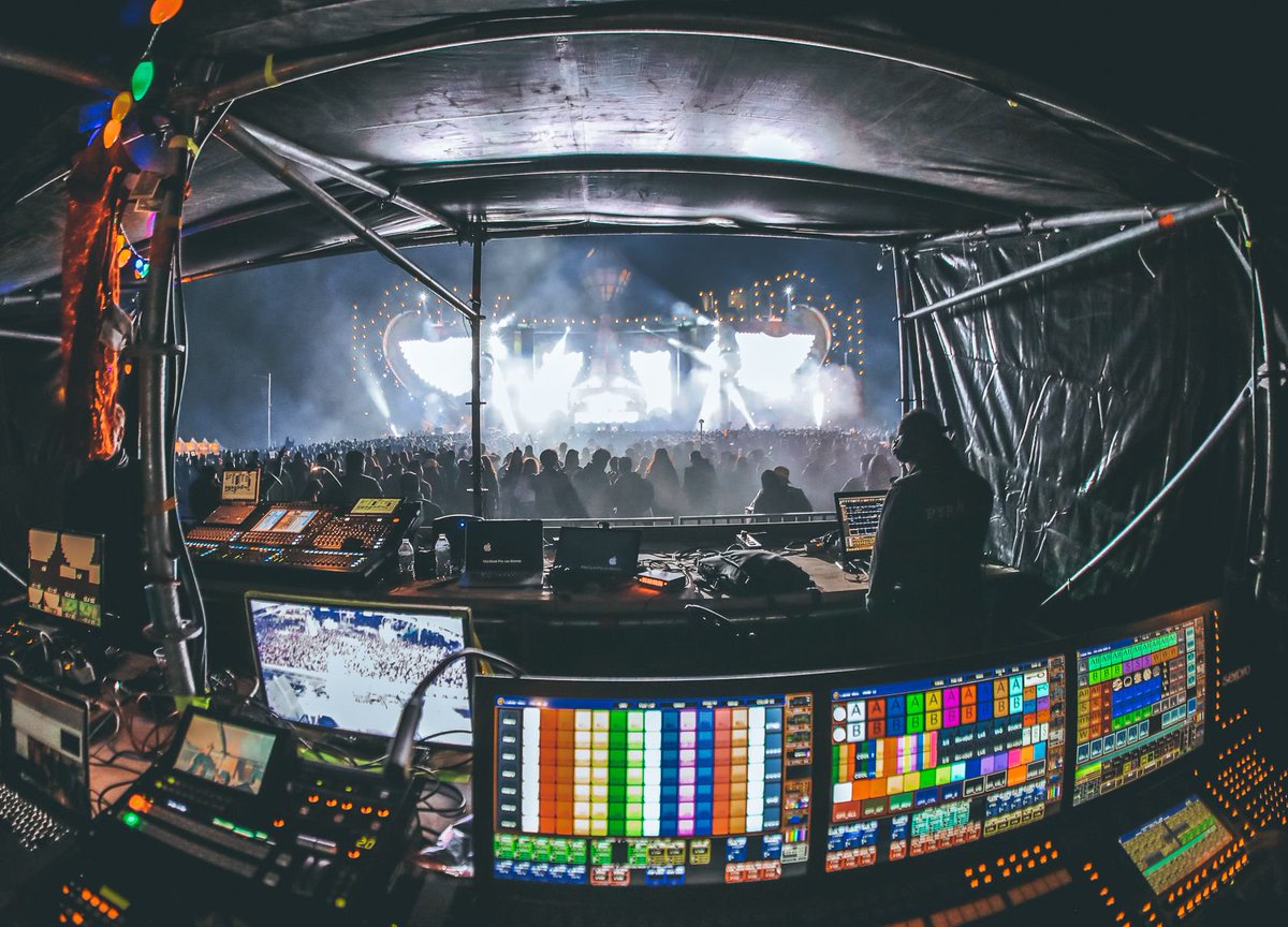 Lit_Creative_LA's tweet photo. Behind the scenes magic from #Diplo at #DreamFestival https://t.co/tcfIPLWEbC
