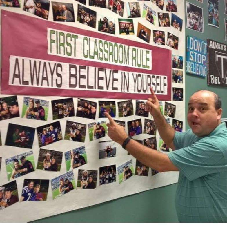 Toups_J's tweet photo. @laurarfarmer #CowetaEdChat A4 #Believing in yourself is the FIRST STEP to succeeding. This has been my 1st rule since 1990. Coupled with a POSTIVE attitude and you will change kids lives.  Since 1990 I have waken up and wanted to go to work. <3 by job because I <3 the kids. https://t.co/Yz85cEWetb