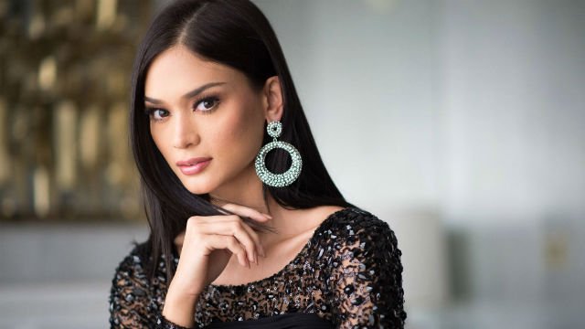 OfficialYanoyah's tweet photo. PHILIPPINES: 2015 Miss Universe Pia Wurtzbach Defends Rights of Drug Suspect

https://t.co/DV3ovKWjR9…/

#piawurtzbach #philippines #missuniverse #philippines #HIV #drugwar https://t.co/kTuciqKHwl