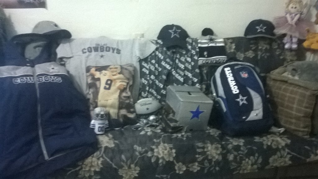 PinaGarcia's tweet photo. @FOXImpactoNFL Vamos cowboys,vamos Dak nosotros podemos https://t.co/GAbIN5qQjH