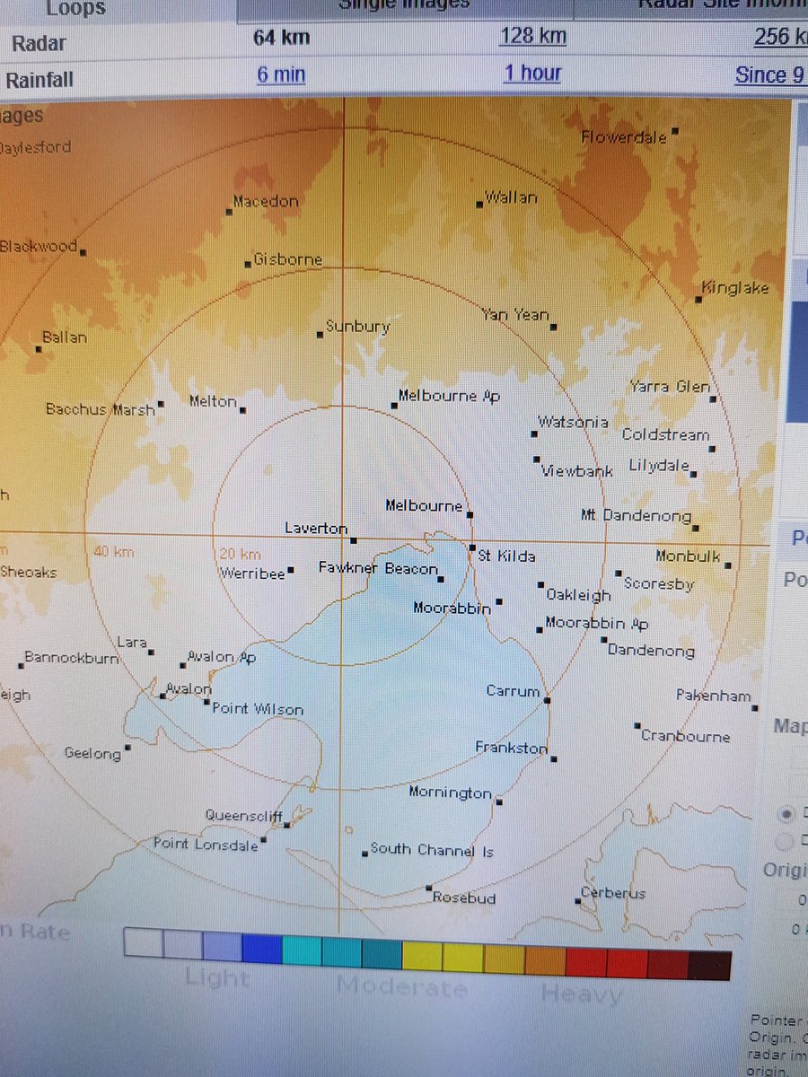 markandjosie's tweet photo. What rain? Bom radar has gone funky#bom #melbweather #radarloop https://t.co/fbN3OARC2o