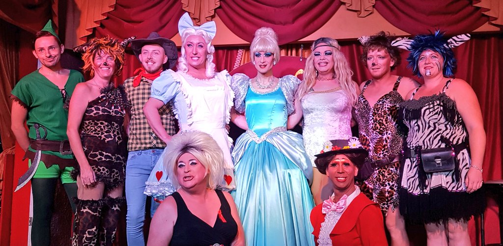 DragHellonEarth's tweet photo. A great night celebrating @MonroeChichi #Birthday at @rickyscabaret1 #DisneyTheme #GranCanaria #ShowTime #Party #Yumbo #Maspalomas #DragQueen #Drag #ShowBarOfTheYear #NumberOneShowBar https://t.co/LMhuq7f5zi