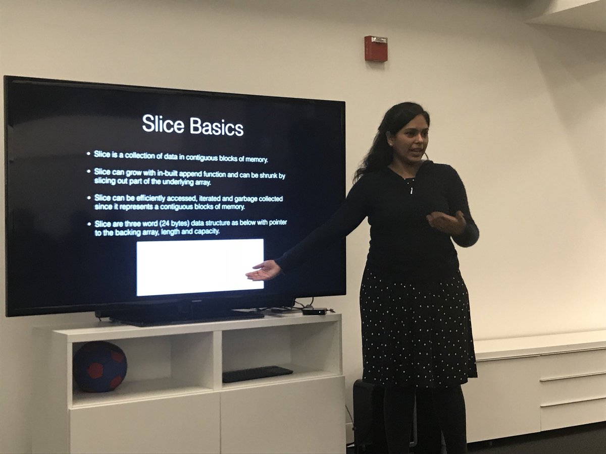 wwgsouthbay's tweet photo. Cloud Engineer, @arch_nasa talking about slices. “Slice is a essentially a data structure” https://t.co/QYMPmqoEfN
