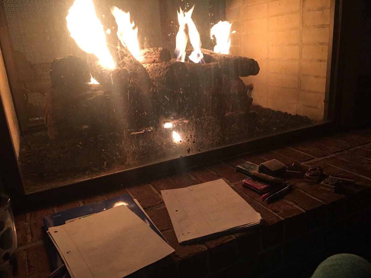mackgoodwin14's tweet photo. Grading by a fire with all my stamps! #gradingcanbefun https://t.co/L3SCecyQ3h