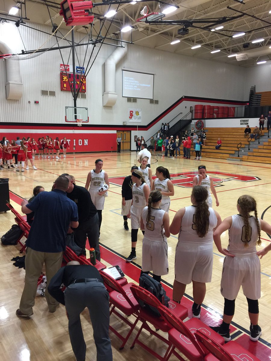 We will take second to a good team!  Congratulations C.J.  @NEOSHO_AD  way to fight Neosho!