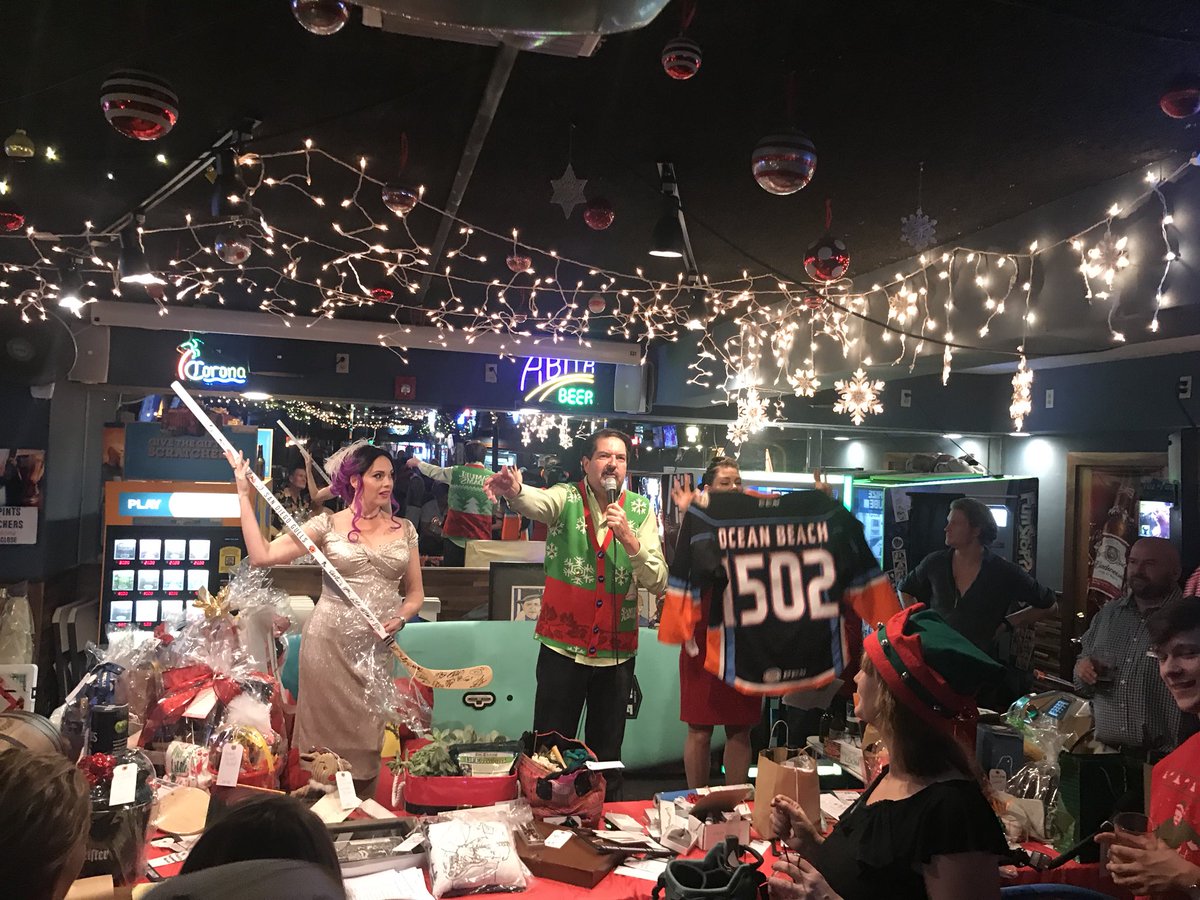 This team signed <a href="/SDGullsAHL/">San Diego Gulls</a> Jersey and Hockey Stick just sold for $600 at the <a href="/OBTownCouncil/">OB Town Council</a> Holiday Toy Drive Auction supporting OB families. Great job all around!