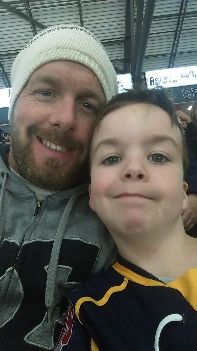 Chads Food Drive tweet media