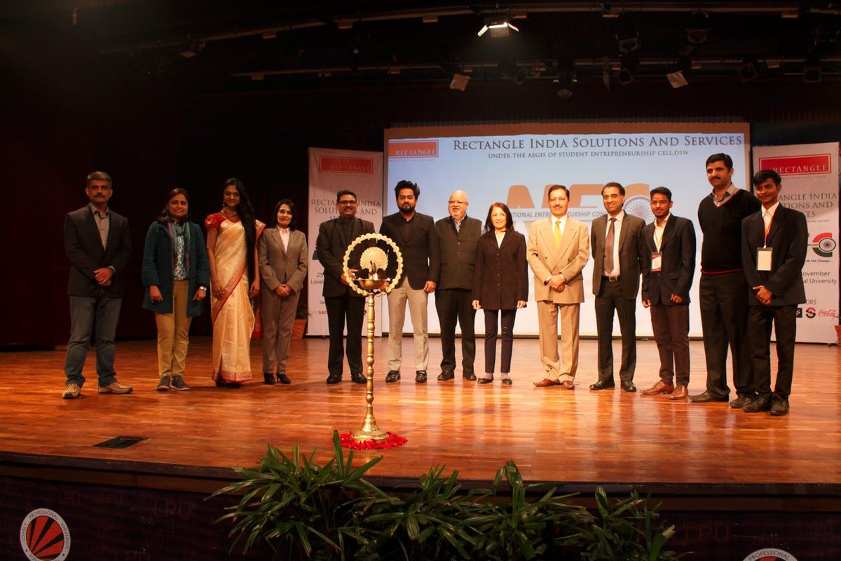 teamLDi's tweet photo. National Entrepreneurship Conclave 2017 .
Organised by @RectangleIndia .
@teamLDi @DeepuuVenugopal https://t.co/toyYjWhAcg