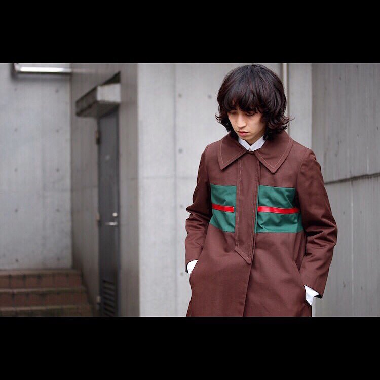 doluke_tokyo's tweet photo. new arrival .
『Vintage Half Coat』
ハイブランドを連想させるデザイン。裏地の赤ボアのエッジと確かな暖かさ。
#doluke #vintage #used #fashion #ootd #outfit #snapshot #street #classic #halfcoat #coat #古着屋 #原宿 #入荷 https://t.co/o0JZozb4g9