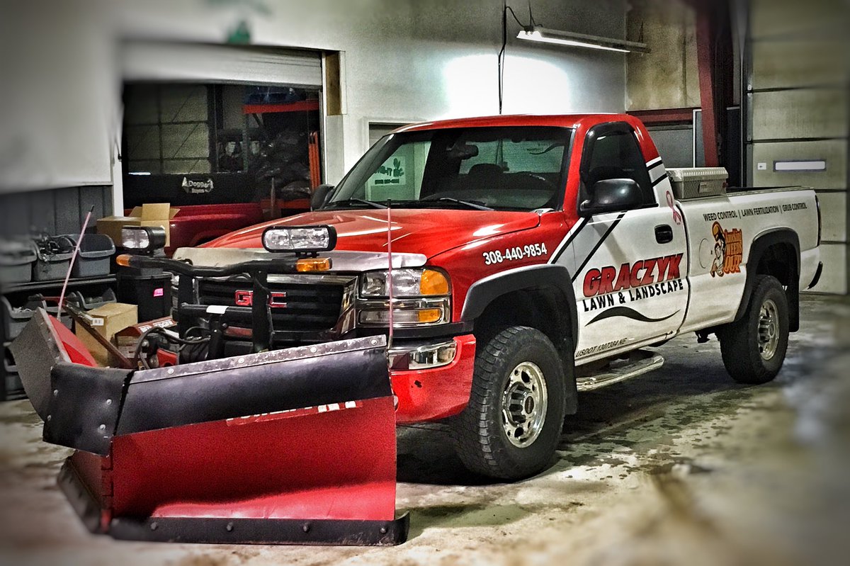 Guys are busy going through all the equipment.  Bring on the snow. #GraczykLife