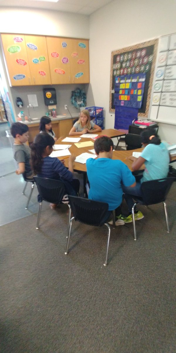 educator_eddy's tweet photo. Student facilitated discussion about what they read.  Reading #reaganrays https://t.co/f3MwPKhbtE