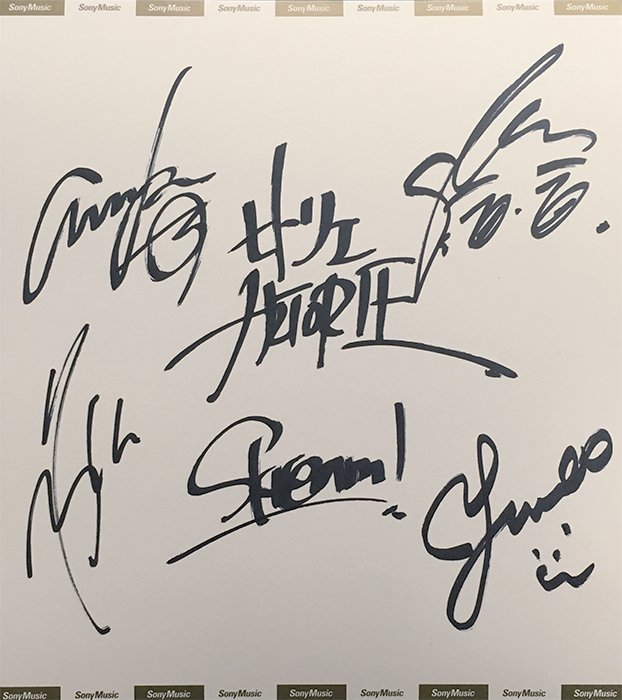 ヒトリエ直筆サイン色紙