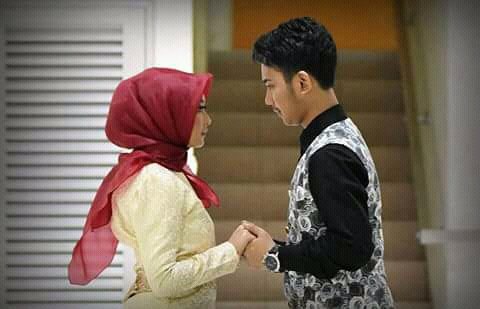Ditunggu yah.. 
Wkwkwk siapa nih yg pengen diposisi eneng ega?? Ngaku? 😂😂

DAA3 BERSAMA RAFLY