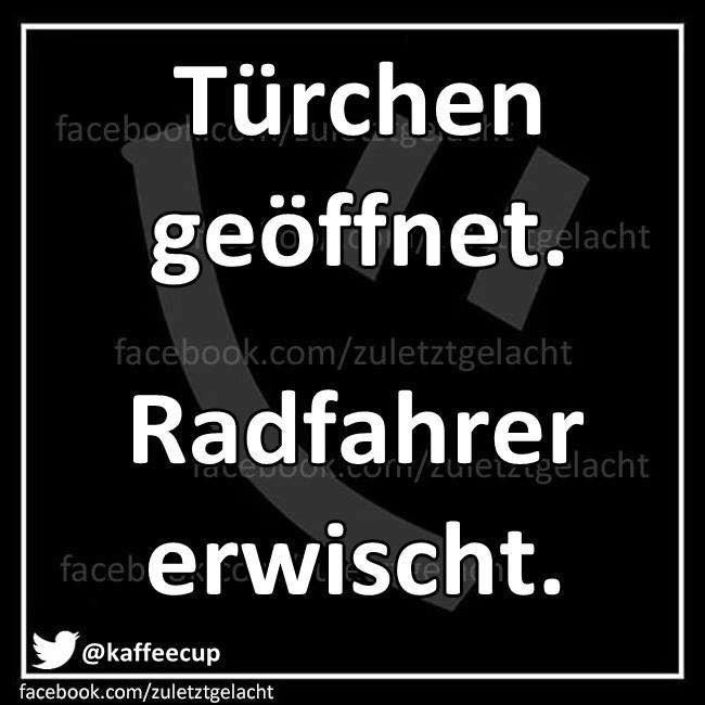 cit_kar's tweet photo. Es ist so weit, Weihnachten ist nicht mehr weit. Vorsichtig beim Türchen öffnen #Weihnachten #Fahrrad #rad #Türchen #Adventskalender #dooring https://t.co/6CmZ7iCv4D