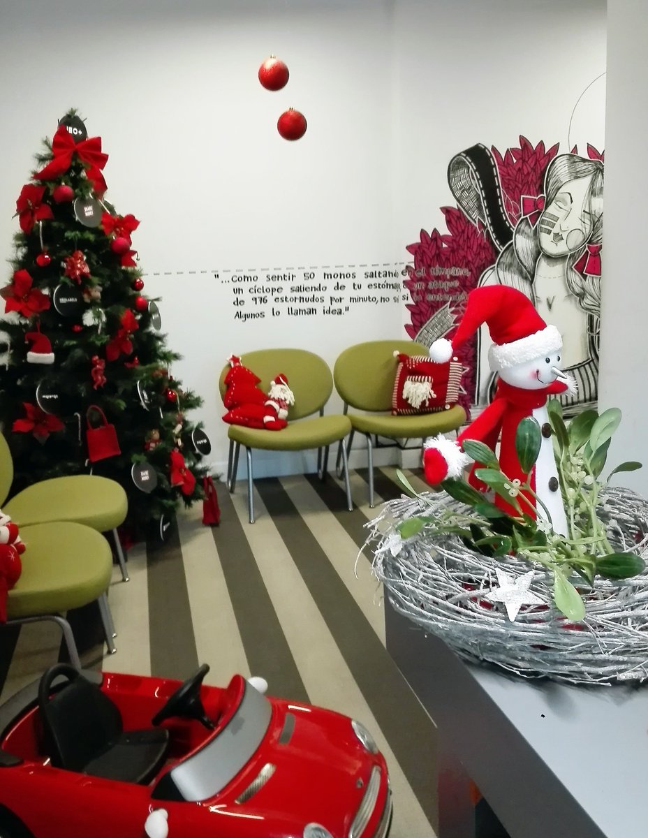 neolabels's tweet photo. La #Navidad ya ha llegado a #GrupoNeo ¡¡¡#FelizNavidad a todos!!! @AgenciaIFW @Visual_One1 @sharemusic @marengodigital #piensadiferente https://t.co/ULbXgawgoh
