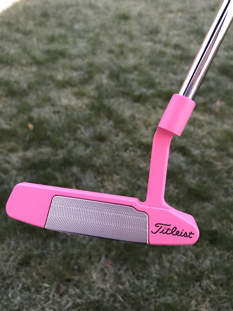 GolfCustomsUK's tweet photo. More from our custom pink Scotty Cameron Newport 2 Putter. #Golf #Putter #CustomPutter #CustomGolfClubs #GolfCustoms #Titleist #PinkPutter #PinkScotty #CustomCameron #PGA #LPGA #TheArtofPutting #Newport https://t.co/jorw95M7vl