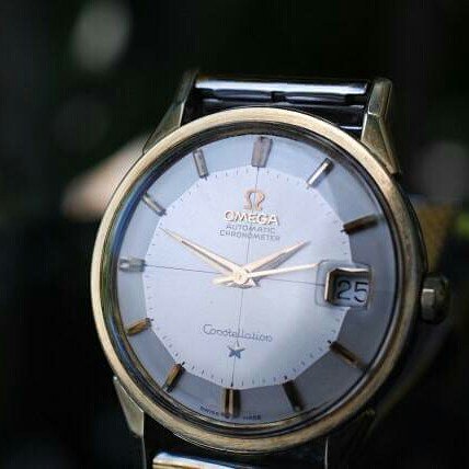 wannaB_BBear's tweet photo. https://t.co/UuRhYVEyto
Omega Constellation
เครื่อง 561 ขาสิงห์ 12 เหลี่ยมสวย มาพร้อมสาย สภาพดี สวยทั้งตัวเรือนและสาย
Bht. 5x,xxx.-
#luxe #Omega #Constellations #vintage #automatic #cronometer #watches #vintagewatch #timedd #Bangkok
📞: 081-684-5835
Line ID: time-dd https://t.co/zrQVohW8PH
