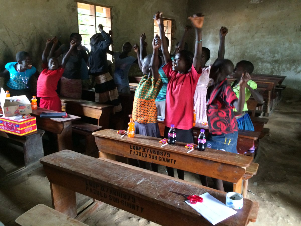 LifestitchesUG's tweet photo. #Lifestitches Lifeskills #sessions help #AIDS orphans to over come stigma &amp; #Discrimination!! https://t.co/6VEPRIyWkD