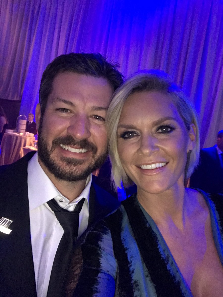 SherryPollex's tweet photo. No one I’d rather do life with than this guy. I’m so proud of the man and champion he is in life. Thank you God for all our blessings 🙌💙💪🙏 https://t.co/IheiH7NkVn