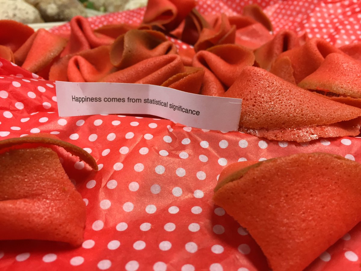Conversionista's tweet photo. Conversion Fortune Cookies #cmalumni #pencake https://t.co/0dtbxYugvZ