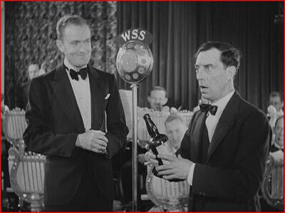 busterlove1895's tweet photo. #HaroldGoodwin and Buster Keaton, “Grand Slam Opera” 1936. #BusterLove🍀#botd #shortfilm #EducationalShort https://t.co/MJr58ovfzr