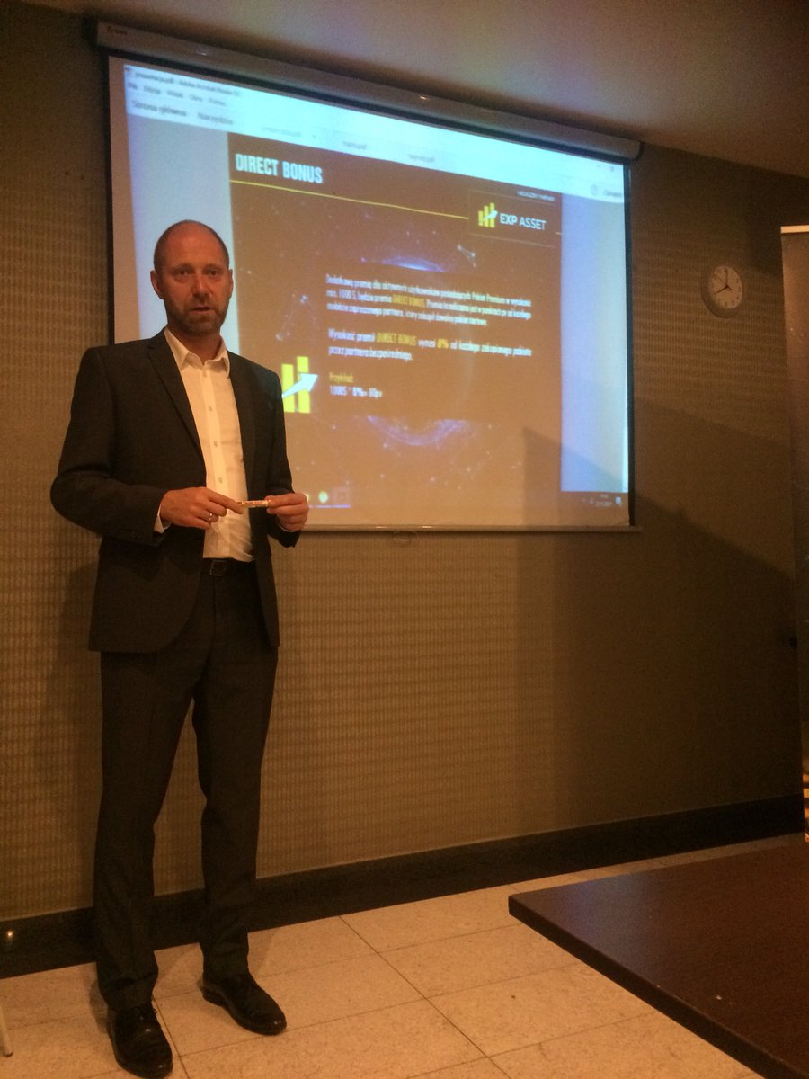 ExpassetFuture's tweet photo. You want building your business with us? #expasset is not only work. We give you lesson how u can be better ;) You will feel with us how with family <3 #futurework #ExpAsset #onlinework #yourwork https://t.co/WbgZlLCIYk