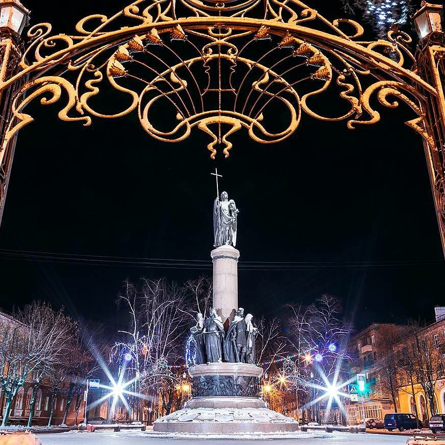 binklby's tweet photo. Красивые зимние фотографии Бреста, достойные сотни ретвитов!

С первым днём зимы! https://t.co/vjlt7hJVFM