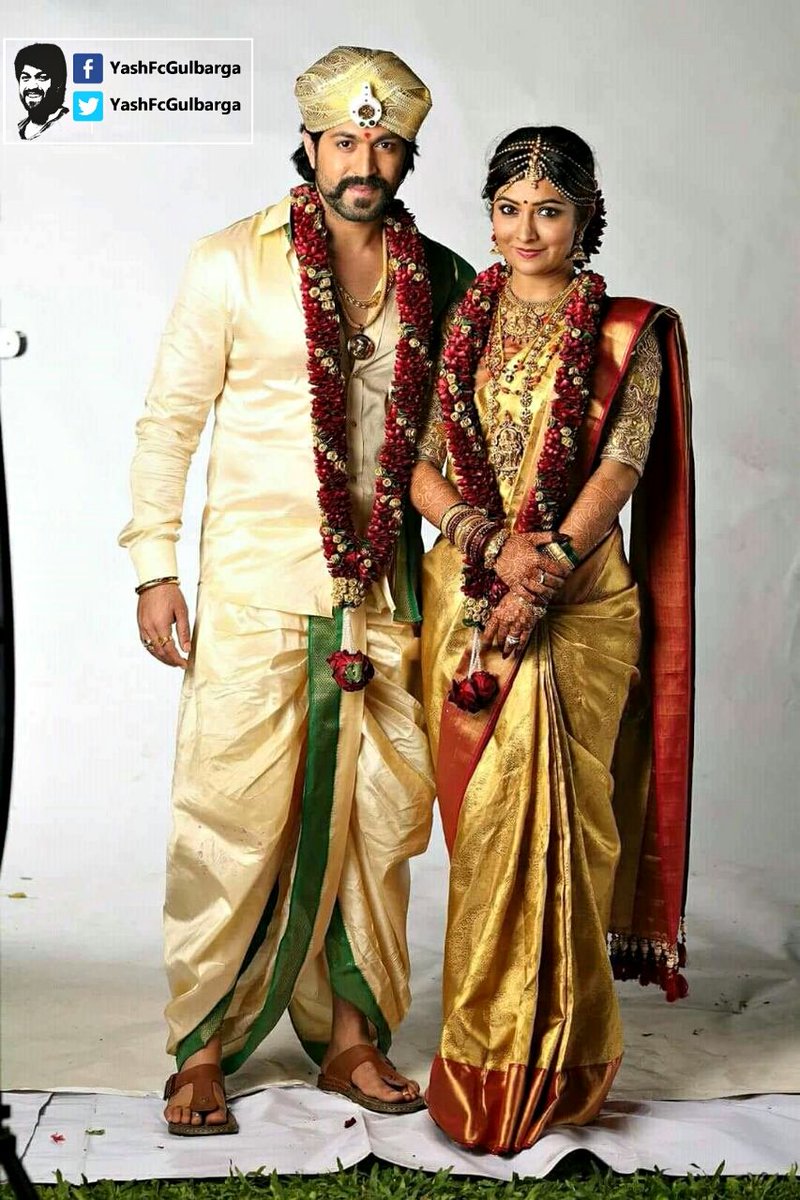 raghumulge1's tweet photo. #8MoreDaysToGo #1stYearWeddingAnniversary #YashAndRadhikaPandit
#YashFcGulbarga
Insta - https://t.co/fOqCUmloGy https://t.co/QpS621ojQs