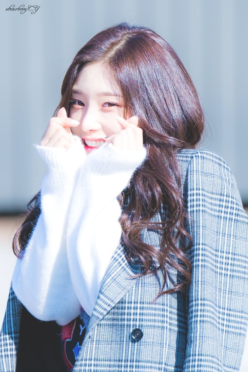 bbyeonnie's tweet photo. @jaenct_ Umm gomawooo, sampe bulan ini kita masih bertahan. ketemu di Desember berikutnya dan berikutnya lagi, terus sampe nanti :')

Love you https://t.co/RKfkZWj3LO