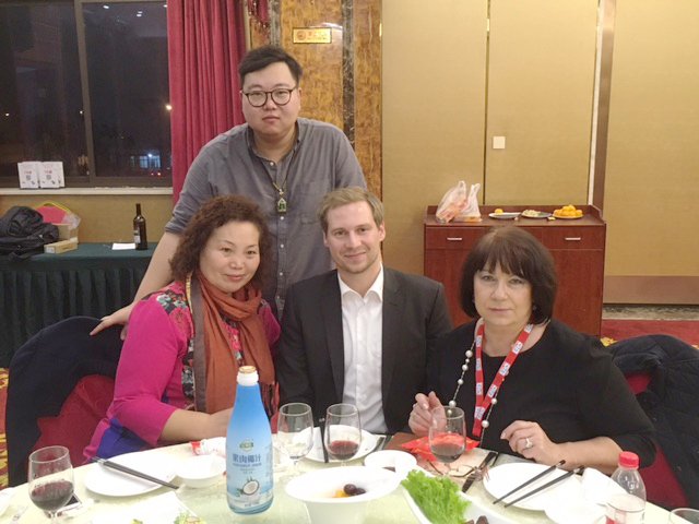 ERCAdditiv's tweet image. ERC Additiv GmbH at #AutomechanikaShanghai! Mrs. Hu has founded the company Nuoshi (our partner) in 1998 and she is still helping on events like this. Her son is general manager. #fueladditive, #oiladditive, #diesel, #petrol, #systemcleaner, #mineralöl, #automotive, #aftermarket