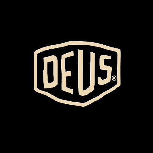 WMC_CT's tweet photo. @inbenzinveritas_africa are popping up shop in barron street tomorrow with the raddest DEUS gear. Come get some!
.
.
.
#deusexmachina #deusafrica #garagebuiltshow #woodstockmotoco #gbs2017 #barronstreet https://t.co/Dj0p409i6i
