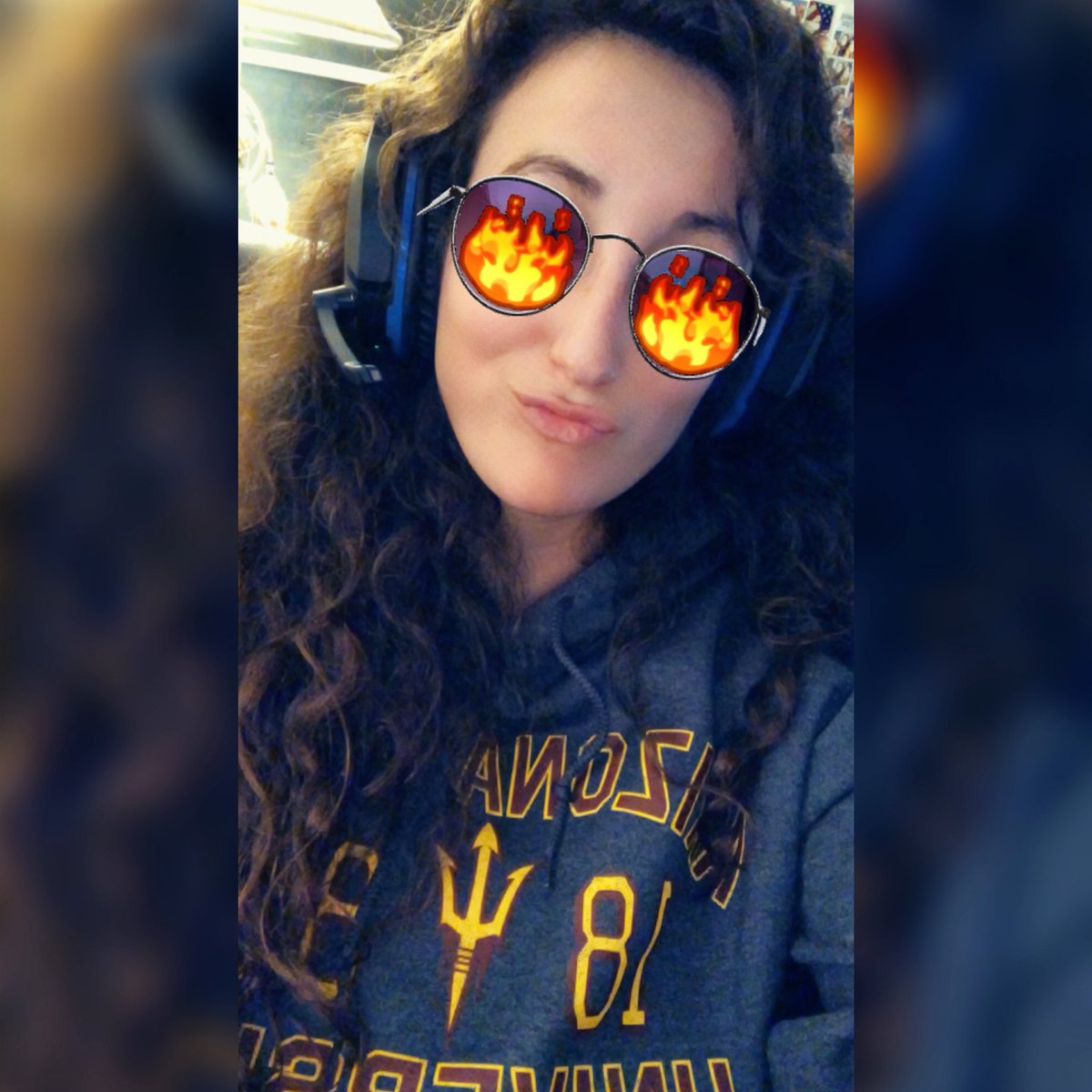 AirsoftGurl's tweet image. Back at it again on Twitch!😂😂 Playing some Ww2, if you’re bored come say hey😁👍 Callofduty #callofdutyww2 #callofdutystream #twitch #livestream #girlgamer #girlgaming #girlstreamer #ww2