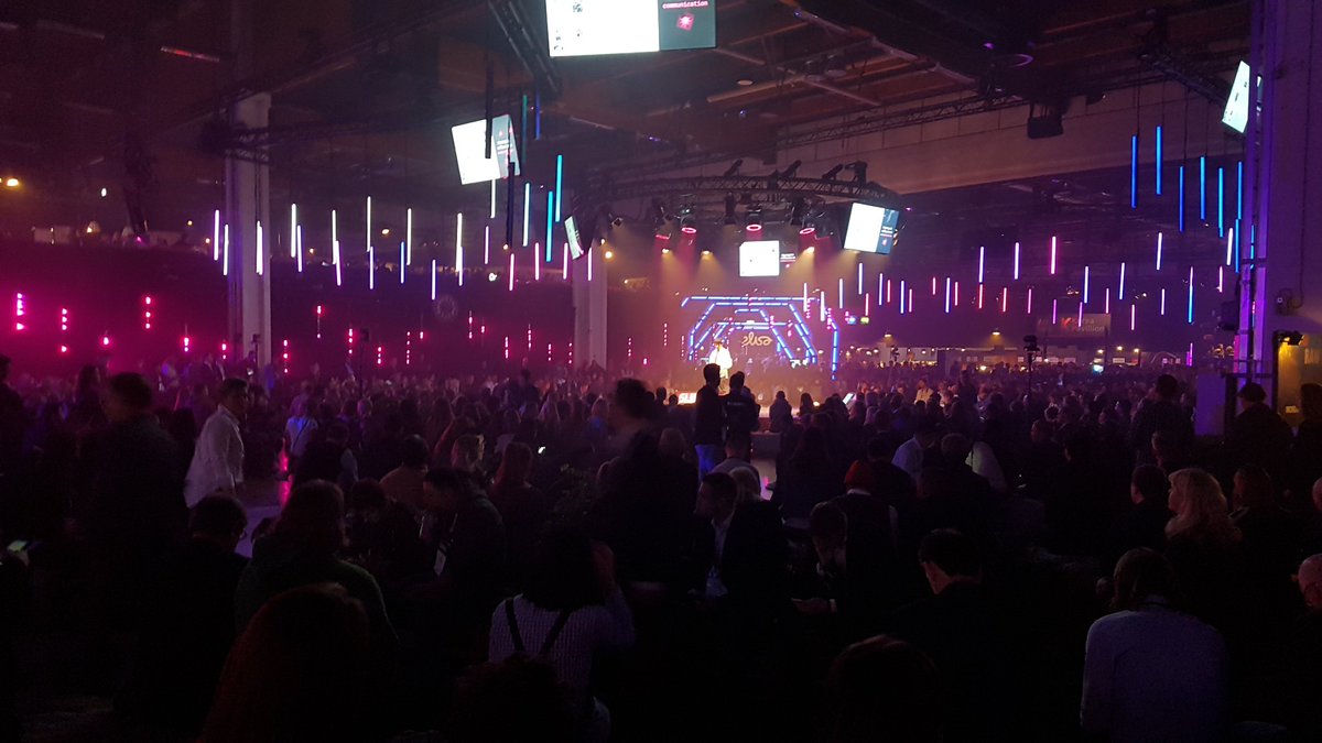 DominAHR's tweet photo. According to funderbeam at #slush17 "IPOs are so 2015"!
Interesting point of view! https://t.co/gmXFlxpZz2