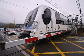 Tecnología de #visiónartificial para mejorar la seguridad de los pasos a nivel en la red de ETS bit.ly/2AKXAQS