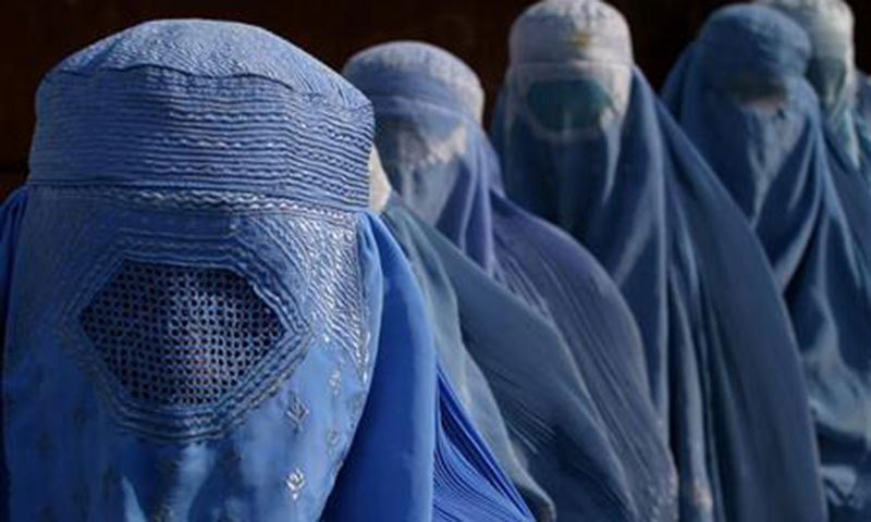 DesiShitposting's tweet photo. Ni🅱🅱as who carry out terrorist attacks wearing burqas be the same ni🅱🅱as who catfish people on tinder. 
#Peshawar https://t.co/0BMkgkkciX