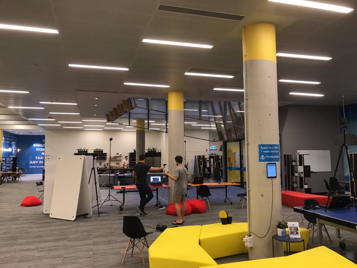 Fishburners's tweet photo. Big crowd for @Fishburners Brisbane Friday Pitches this week and setting up in the background for our VR games night afterwards! #FridayPitches https://t.co/vxPGbsFues