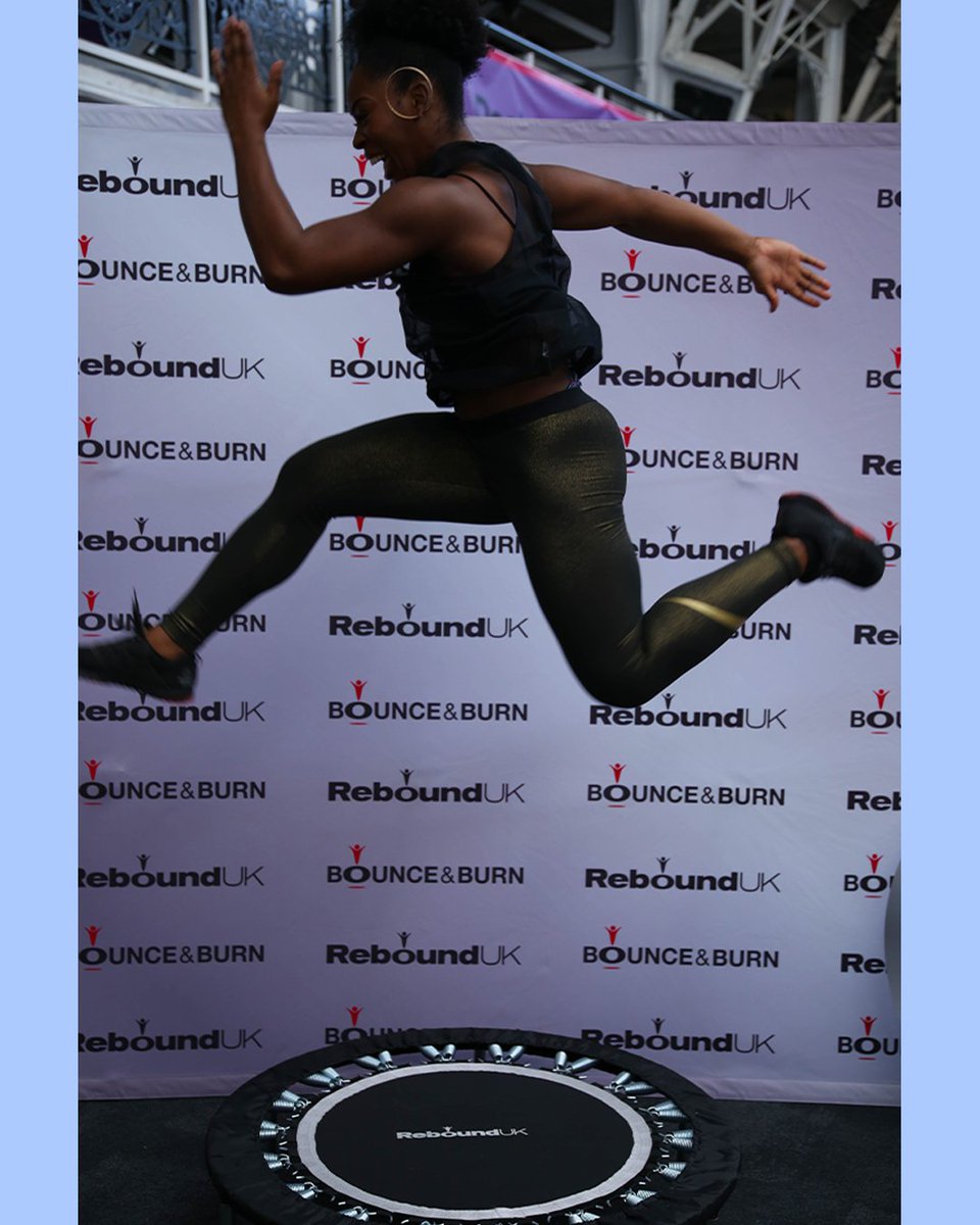 ReboundUK's tweet photo. Running into the weekend like... 🏃🏃🏃

Build power, speed, strength and burn fat at home with our Bounce &amp; Burn workouts.  Drop us a message if you want to join the Bounce &amp; Burn!  Let's get burning those winter calories 💪

#bounceandburn https://t.co/HoTyTssGWu