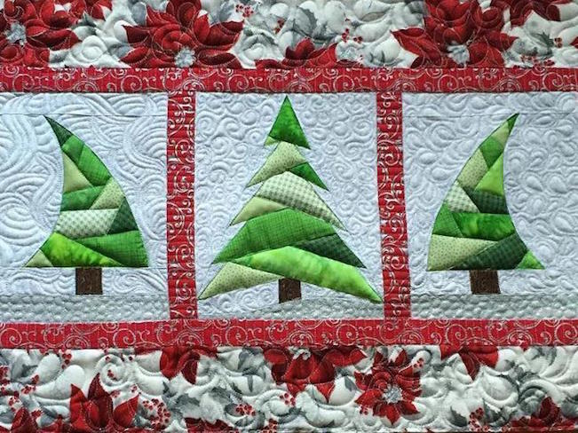 CakesClub's tweet image. "Free Pattern Friday: O Christmas Tree" via The Craftsy Cake Decorating Blog: