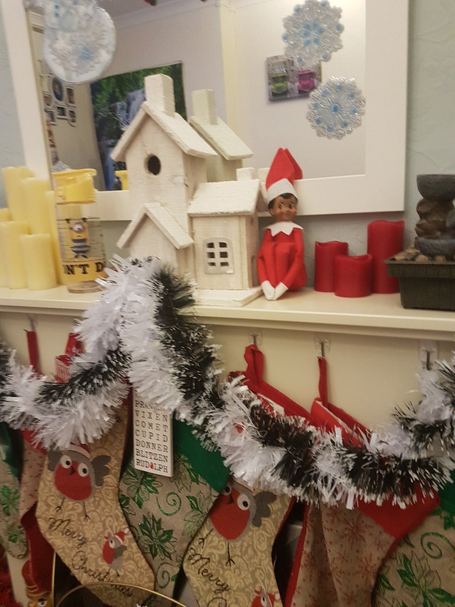johnson_saffiya's tweet photo. Thos cheeky elf makes my home Christmastime!!! https://t.co/F9U0qU1QNq