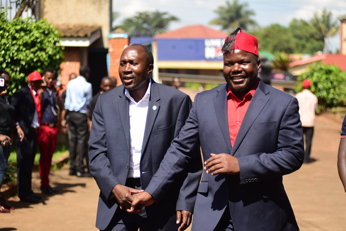 bamulanzeki's tweet photo. Newly elected @FDCOfficial1 party president @PatrickAmuriat set to be officially sworn in today at party headquarters in Najja #Fdcdecides2017 @observerug https://t.co/e0QSKO7xiU